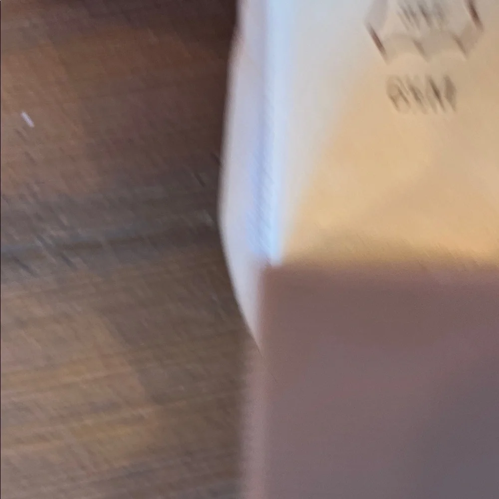 Tory Burch Jolie 75MM Pump Classic Sheep Soft Patent Tory Beige/ Black - Picture 14 of 16